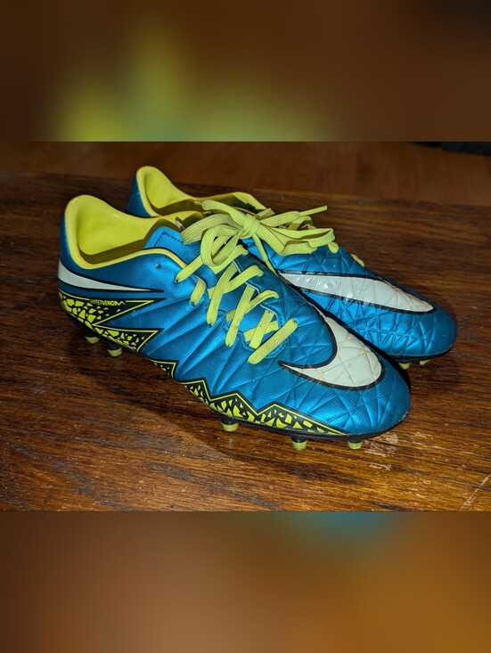 Nike Hypervenom Phelon FG soccer cleats - 8.5 - blue lagoon & volt yellow